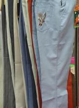 四川服裝鞋帽批發(fā)市場全攻略 貨源、渠道與網(wǎng)絡(luò)平臺解析