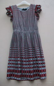 東莞品牌尾貨批發(fā)市場 服裝、鞋帽、箱包一站式采購指南